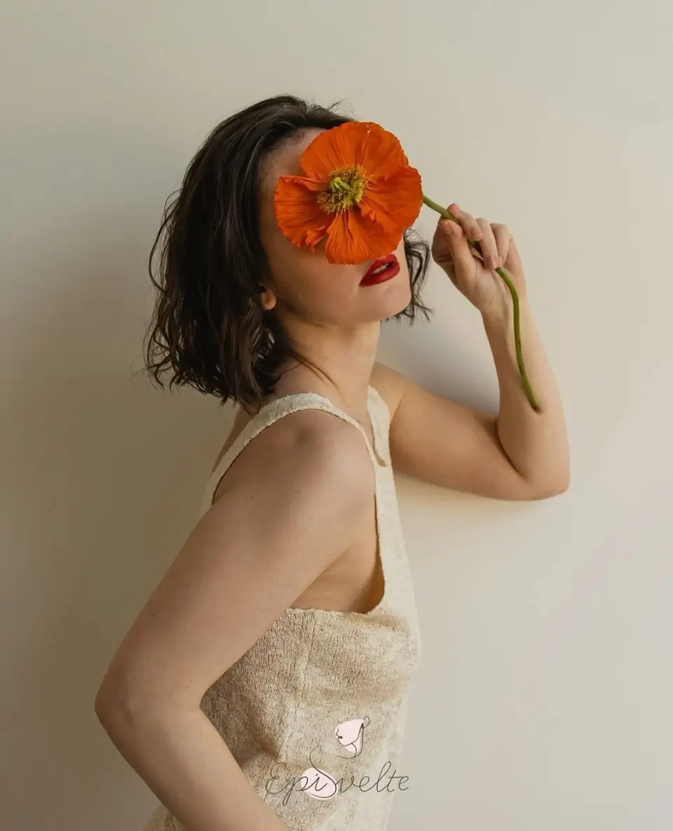 Soin Anti-Âge Rose Éternelle